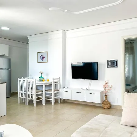Fa Fa 686 Apartment
