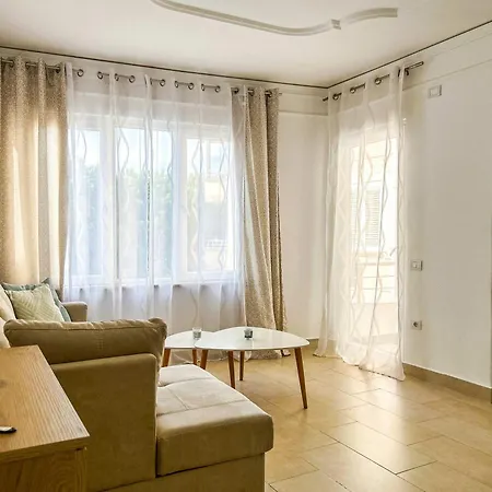 Fa Fa 686 Apartment